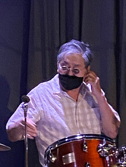 Hiroshi Murakami (ds)